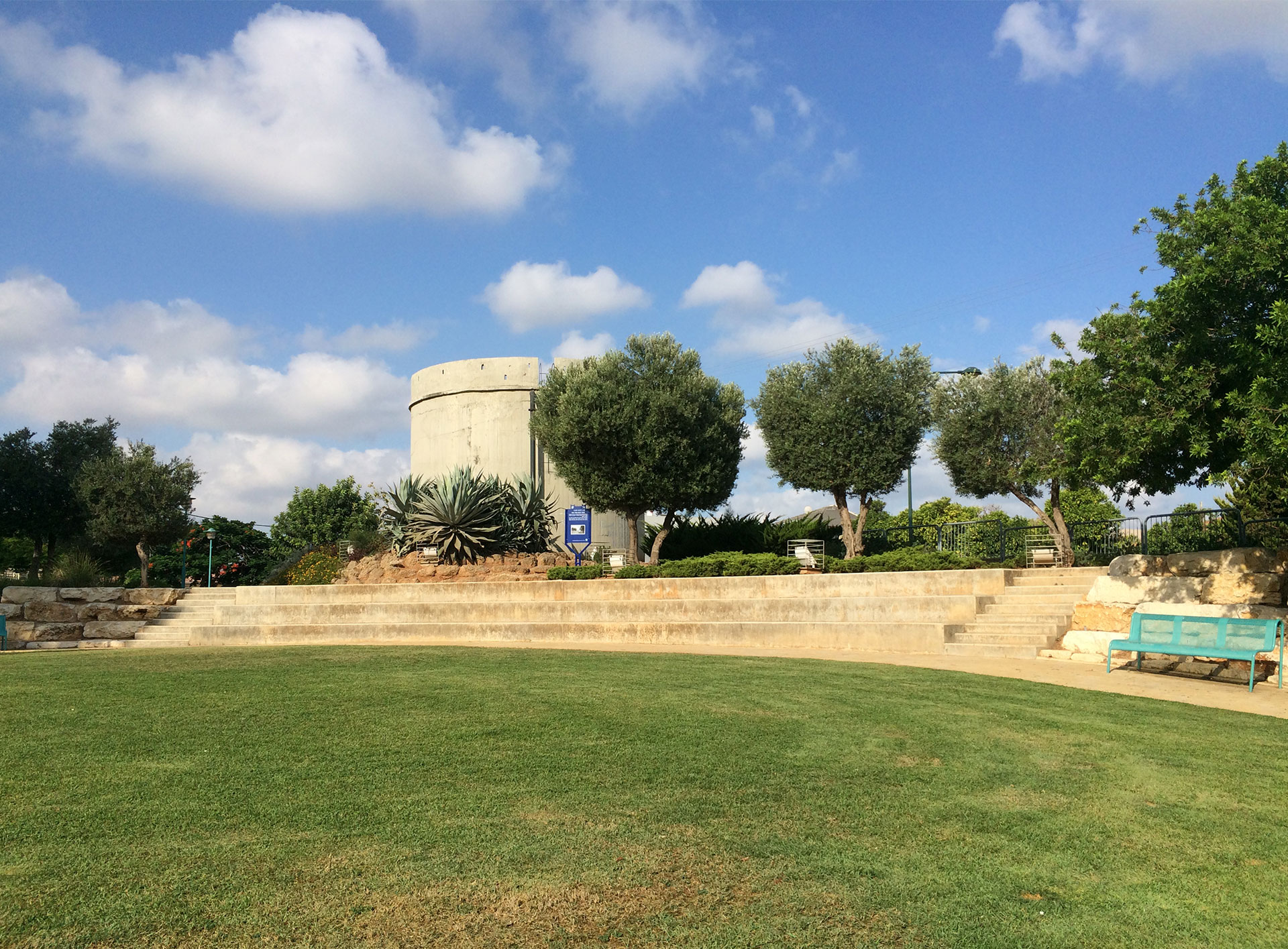 בתים להשכרה באבן יהודה